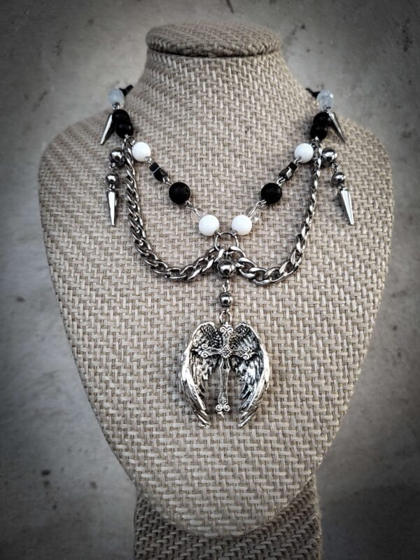 IMG_20251127_124140831 Collar Dios bajó del cielo